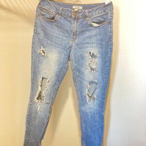 Charlotte Russe  Stylish Refuge Jeans |  Women Size 10, Perfect Fit